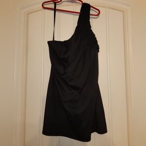 Black one shoulder top